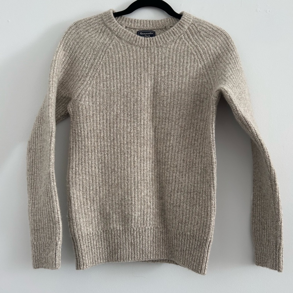 Abercrombie & Fitch Beige Crewneck Sweater